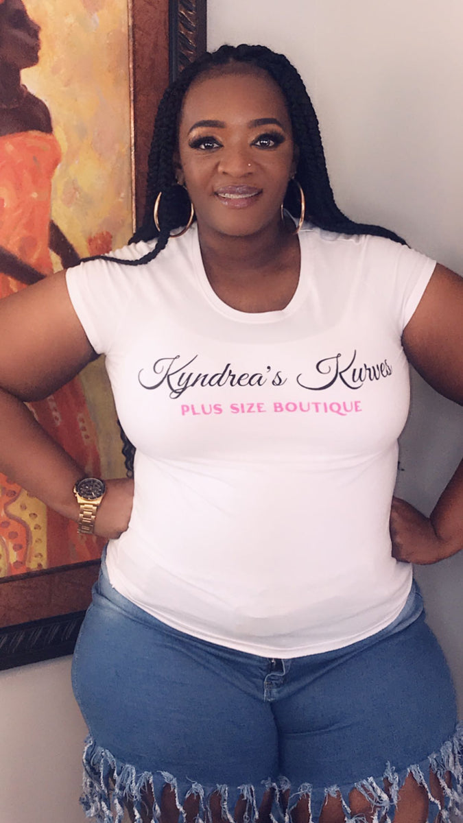 Designer Avenue Fitted T-Shirt – Kyndrea's Kurves